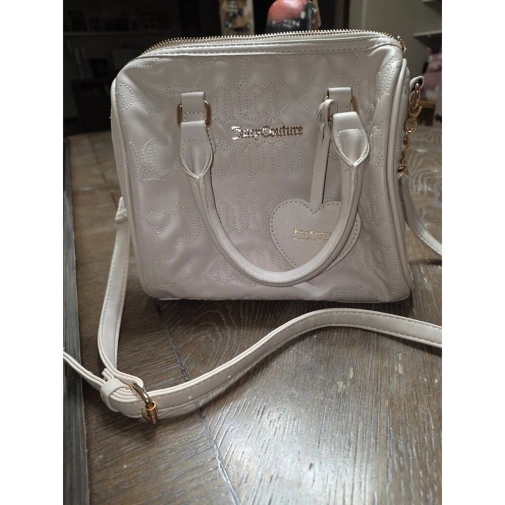 Juicy couture soft quilted purse